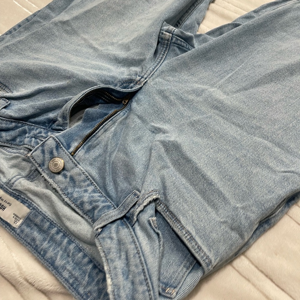 HOLLISTER Light Blue Denim Jeans curvy high rise Dad - Picture 5 of 6